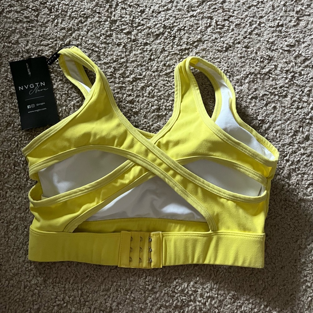 NVGTN sports bra